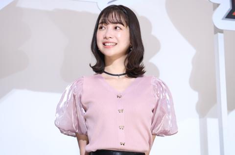 映画「ナンバーワン戦隊ゴジュウジャー　復活のテガソード」の初日舞台あいさつに登壇した今森茉耶さん