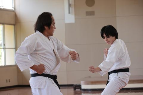 「ナンバーワン戦隊ゴジュウジャー」第24話「学園を騒がす快盗さ」の一場面（C）テレビ朝日・東映AG・東映