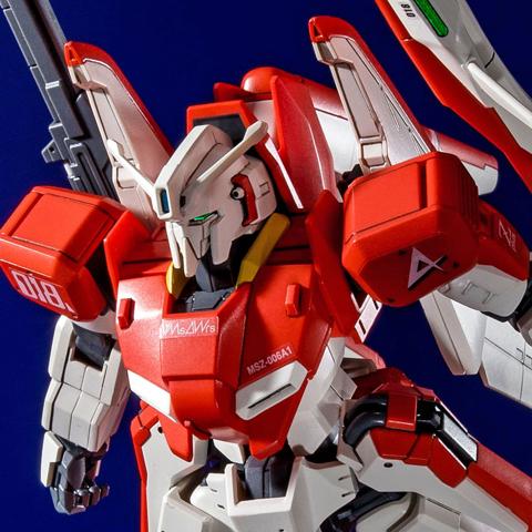 「ガンダム・センチネル」のテスト機イメージカラーのゼータプラスのプラモデル「HG 1／144 ゼータプラス（テスト機イメージカラー）」（C）創通・サンライズ
