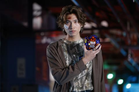 「仮面ライダーガヴ」第49話「俺はお菓子を信じてる」の一場面（C）2024 石森プロ・テレビ朝日・ADK EM・東映