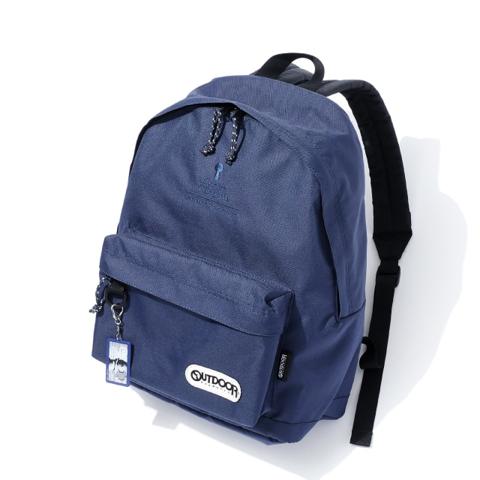 「名探偵コナン」と「OUTDOOR PRODUCTS」がコラボしたリュック「『名探偵コナン』 デイパック江戸川コナン」（C）青山剛昌／小学館