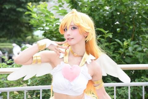 「パンティ＆ストッキングwithガーターベルト」のアナーキー・パンティのコスプレを披露したうのねいとさん