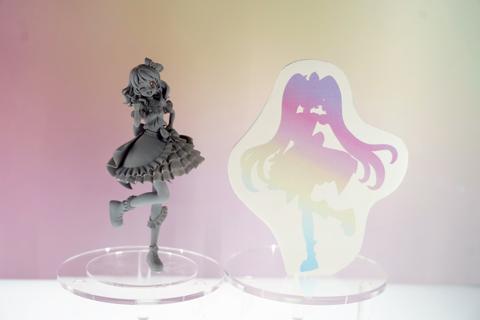 「アイカツ！×プリパラ THE MOVIE -出会いのキセキ！-」の大空あかり、真中らぁらのフィギュアが発売されることが発表された