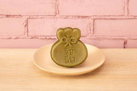 「ちいかわベーカリー」のパン「報酬袋焼き」（C）nagano