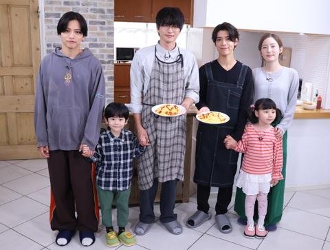 10月4日スタートの連続ドラマ「パパと親父のウチご飯」の取材会に出席した出演者