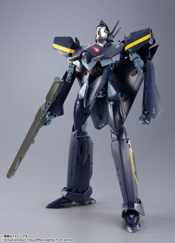 「マクロス7」のナイトメアステルスバルキリー（ガムリン木崎機）の玩具「DX超合金 VF-17S ナイトメアステルスバルキリー（ガムリン木崎機）」（c）1994 BIGWEST