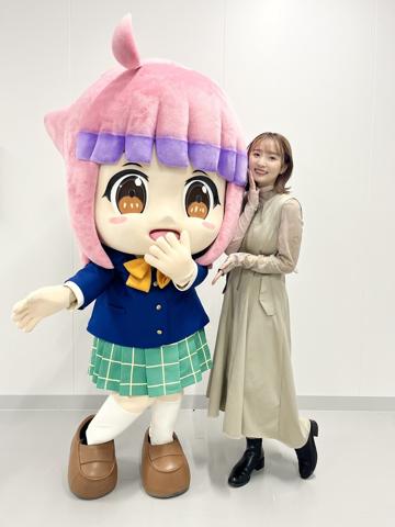アニメ「やくならマグカップも 二番窯」の総集編の上映会に登場した田中美海さん