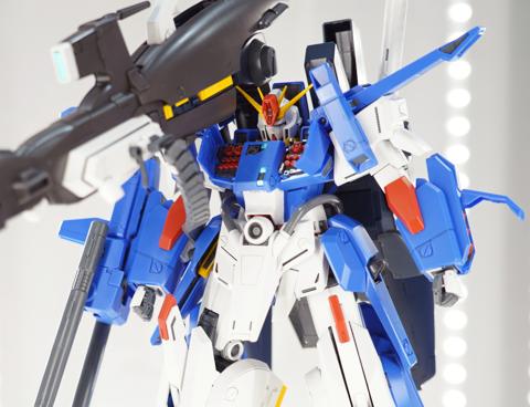 「機動戦士ガンダムZZ」のフルアーマーZZガンダムのガンプラ「MG 1／100 フルアーマーZZガンダム Ver. Ka」