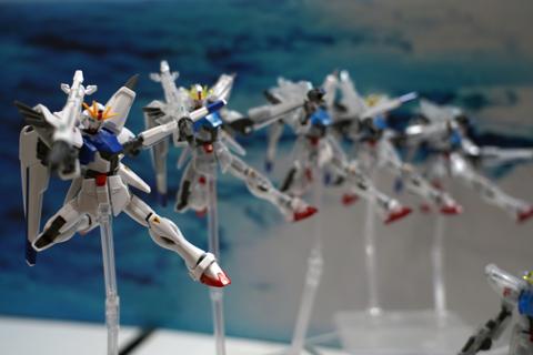「機動戦士ガンダムF91」のガンプラ「HG 1／144 ガンダムF91［残像イメージクリアーVer.］」