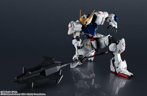 「機動戦士ガンダム 鉄血のオルフェンズ」のガンダム・バルバトスのフィギュア「GUNDAM UNIVERSE ASW-G-08 GUNDAM BARBATOS RENEWAL」（c）創通・サンライズ