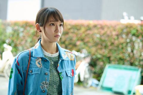 NHKの夜ドラ「ひらやすみ」で吉岡里帆さん演じる立花よもぎ （C）NHK