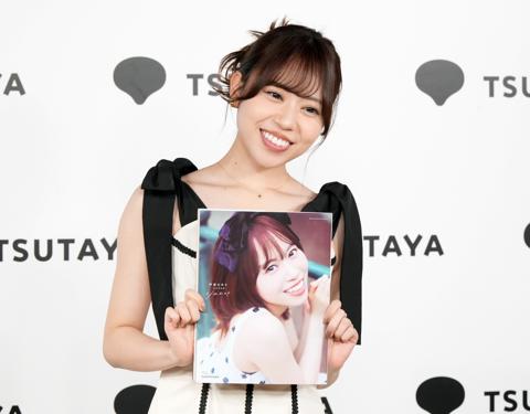 写真集「シルエット」の発売記念イベントに登場した伊達さゆりさん