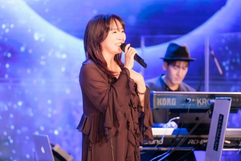 12月5日放送の「Anison Days」に出演する奥井雅美さん