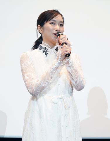 アニメ「この本を盗む者は」のジャパンプレミアに登場した片岡凜さん