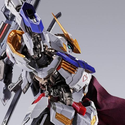 「機動戦士ガンダム 鉄血のオルフェンズ」のガンダム・バルバトスのフィギュア「METAL BUILD ガンダムバルバトス（第4形態）＋ブーメランメイス」（c）創通・サンライズ