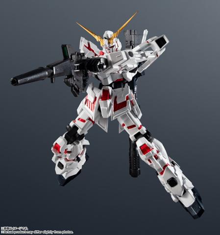 「機動戦士ガンダムUC」のユニコーンガンダムのフィギュア「GUNDAM UNIVERSE RX-0 UNICORN GUNDAM RENEWAL」（c）創通・サンライズ