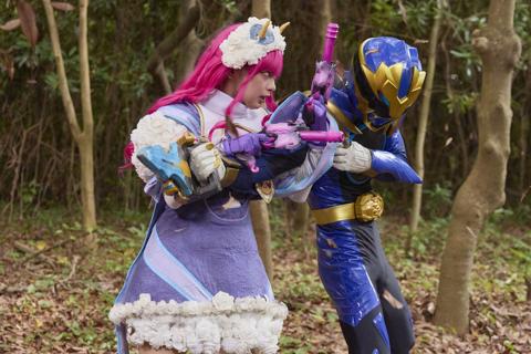 「ナンバーワン戦隊ゴジュウジャー」第42話「永遠LIVE!リクオニストに花束を」の一場面(C)テレビ朝日・東映AG・東映