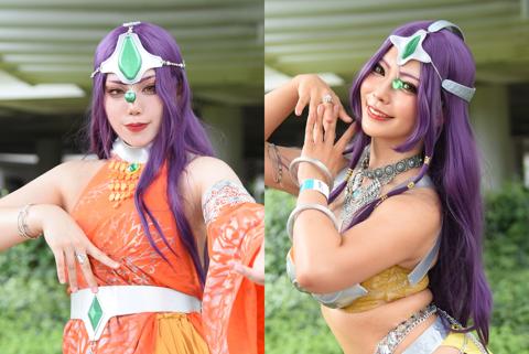 「ドラゴンクエストIV 導かれし者たち」のミネアに扮(ふん)するあおいさん(左)と、マーニャに扮するりょうさん