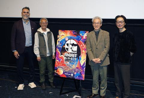 「第1回あいち・なごやインターナショナル・アニメーション・フィルム・フェスティバル」の「ASHIFAセレクションの短編作品上映」に登場した(左から)オーブリー・ミンツさん、西尾大介監督、鷲尾天プロデューサー、西川和宏プロデューサー