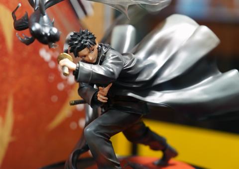 「カグラバチ」の六平千鉱のフィギュア「G.E.M.シリーズ　カグラバチ　六平千鉱」