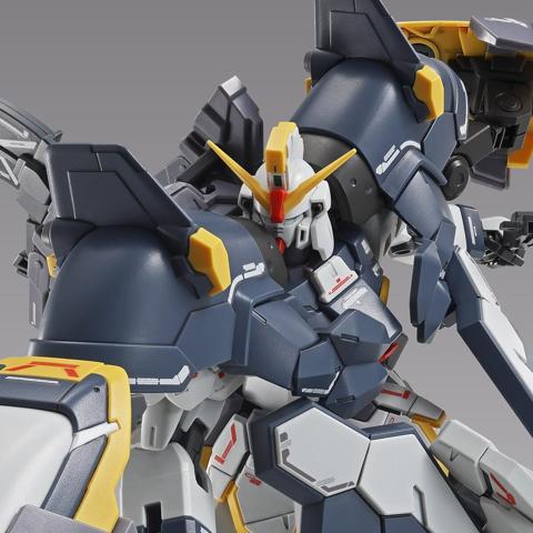 「新機動戦記ガンダムW Endless Waltz 敗者たちの栄光」のガンプラ「MG 1／100 ガンダムサンドロックEW（アーマディロリザード装備）」（c）創通・サンライズ