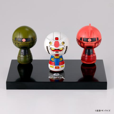 「STRICT-G JAPAN」と「卯三郎こけし」がコラボしたこけし「STRICT-G JAPAN 『機動戦士ガンダム』卯三郎こけし」（c）創通・サンライズ