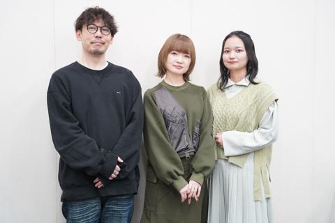 アニメ「ダーウィン事変」の（左から）原作者のうめざわしゅんさん、チャーリー役の種崎敦美さん、ルーシー・エルドレッド役の神戸光歩さん