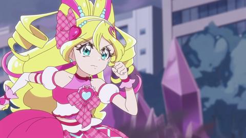 アニメ「キミとアイドルプリキュア♪」の第48話「ファイナルライブ！ダークイーネをご招待！」の一場面（c）ABC-A・東映アニメーション