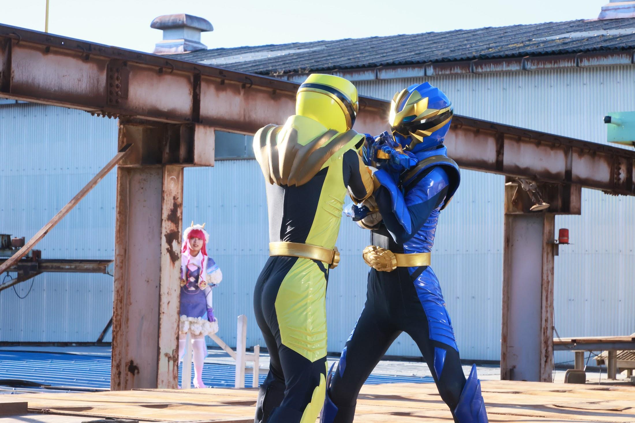 「ナンバーワン戦隊ゴジュウジャー」第47話「GO FIGHT 陸王！百の夜が明けるとき」の一場面（C）テレビ朝日・東映AG・東映