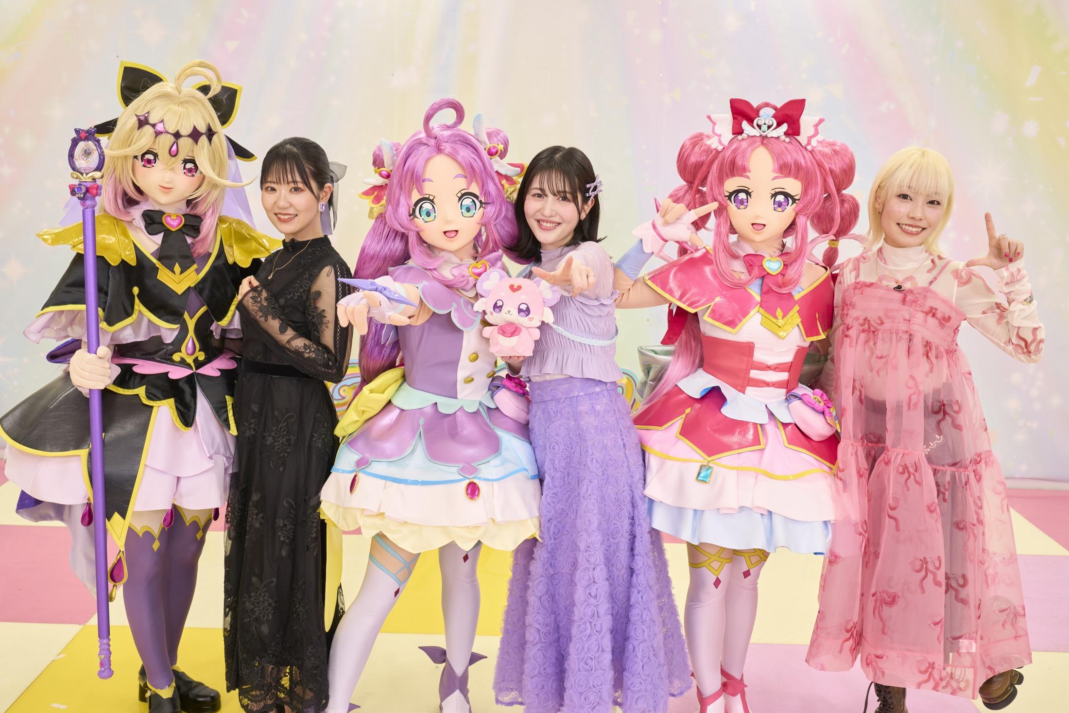アニメ「プリキュア」シリーズの第23弾「名探偵プリキュア！」の記者会見に登場した（左から）東山奈央さん、千賀光莉さん、本渡楓さん（c）ABC-A・東映アニメーション