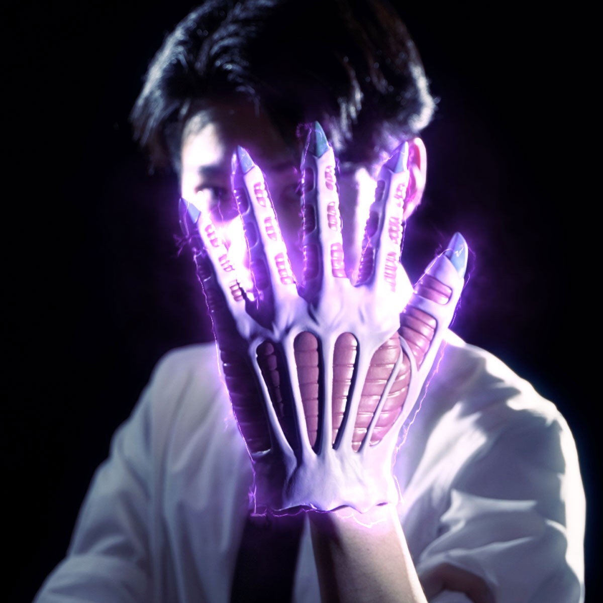 「地獄先生ぬ～べ～」の玩具「アニメ『地獄先生ぬ～べ～』 鬼の手」（c）真倉翔・岡野剛／集英社・童守小学校卒業生一同