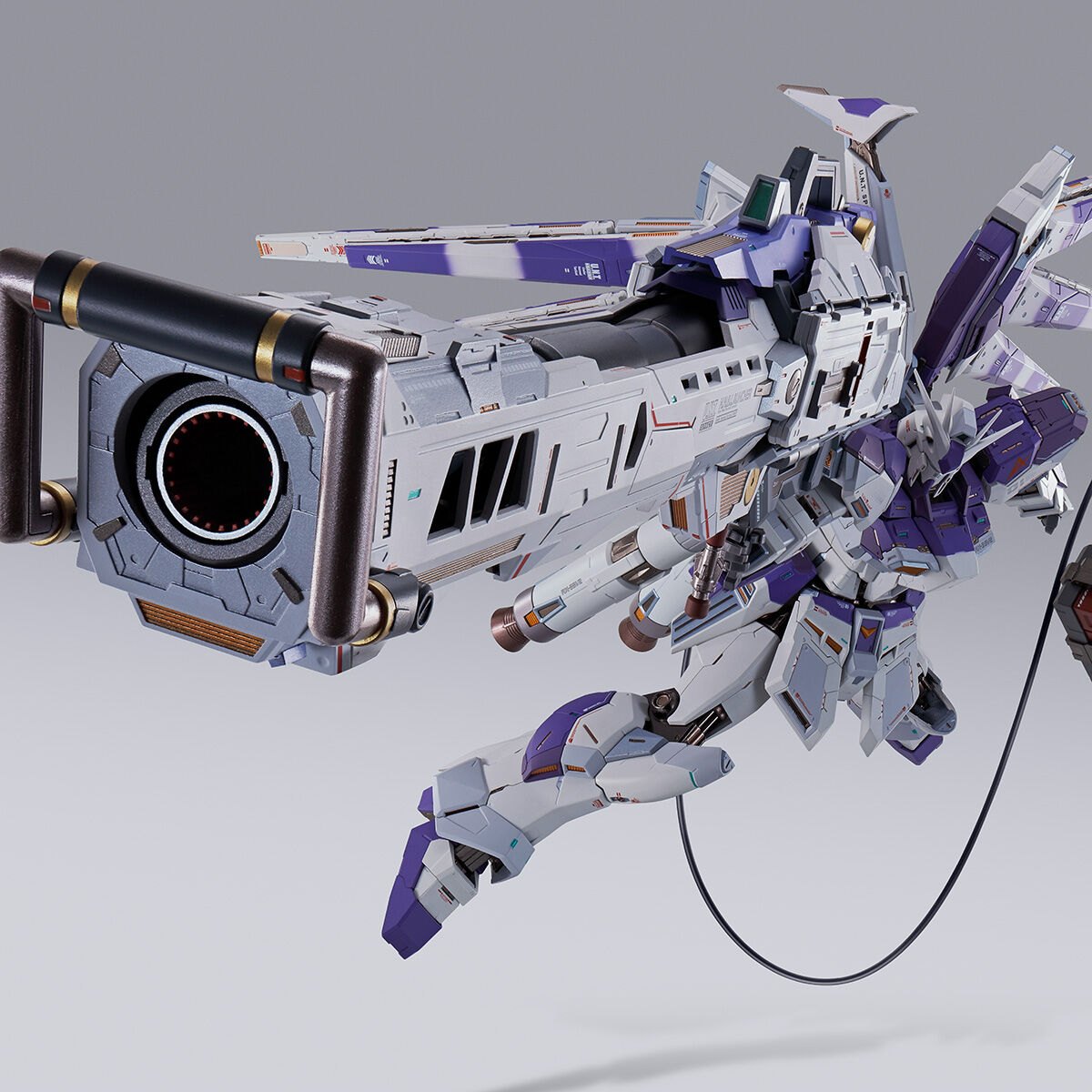 「METAL BUILD Hi-νガンダム」用のオプションパーツ「METAL BUILD Hi-νガンダム専用 ハイパー・メガ・バズーカ・ランチャー オプションセット」（c）創通・サンライズ