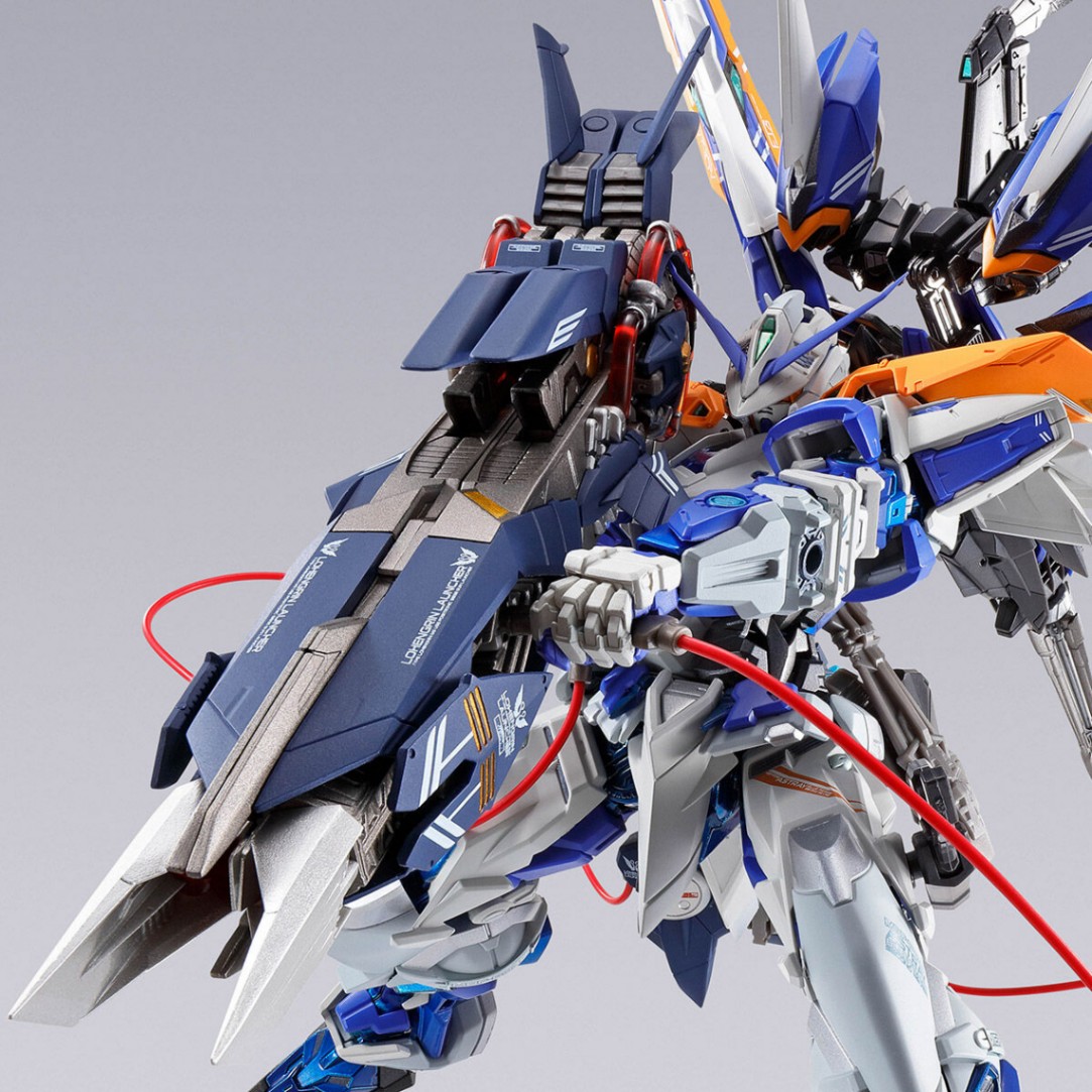 「機動戦士ガンダムSEED ASTRAY」のローエングリンランチャーの玩具「METAL BUILD ローエングリンランチャー」（c）創通・サンライズ