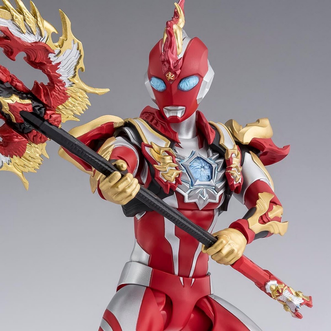 「ウルトラマンオメガ」のフィギュア「S.H.Figuarts ウルトラマンオメガ ヴァルジェネスアーマー」（c）円谷プロ （c）ウルトラマンオメガ製作委員会・テレビ東京