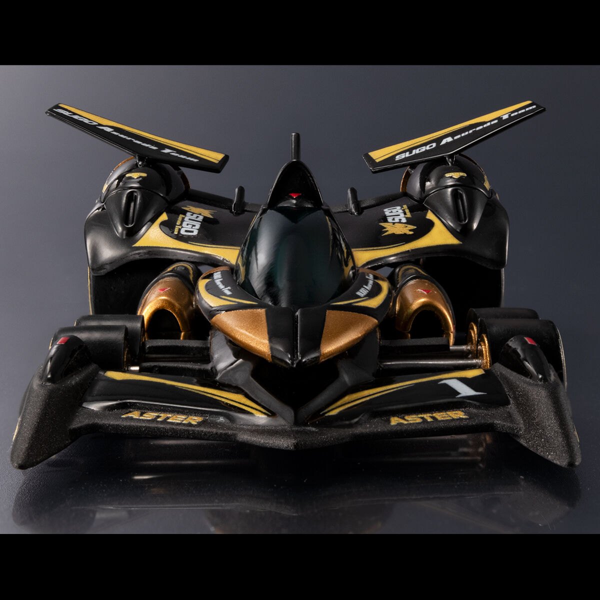 「新世紀GPXサイバーフォーミュラ11」の玩具「C.F.C-HE- LIMITED 新世紀GPXサイバーフォーミュラ11 スーパーアスラーダ AKF-11 サーキットモード BLACK Ver」（c）SUNRISE