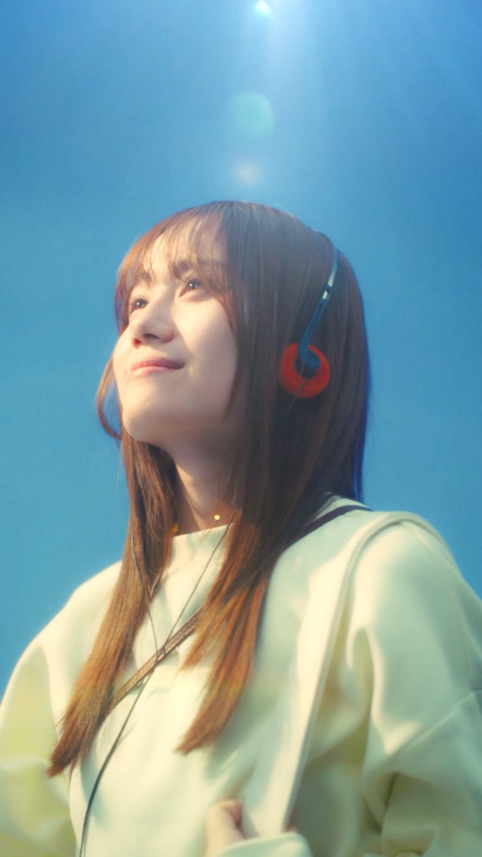 縦型ショートドラマ「毎日に、万一に、ワイドFM」に出演する伊藤美来さん