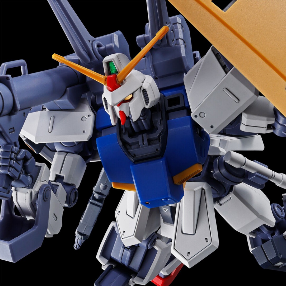 「ダブルフェイク アンダー・ザ・ガンダム」のDガンダムセカンドのガンプラ「HG 1／144 Dガンダムセカンド」（C）創通・サンライズ