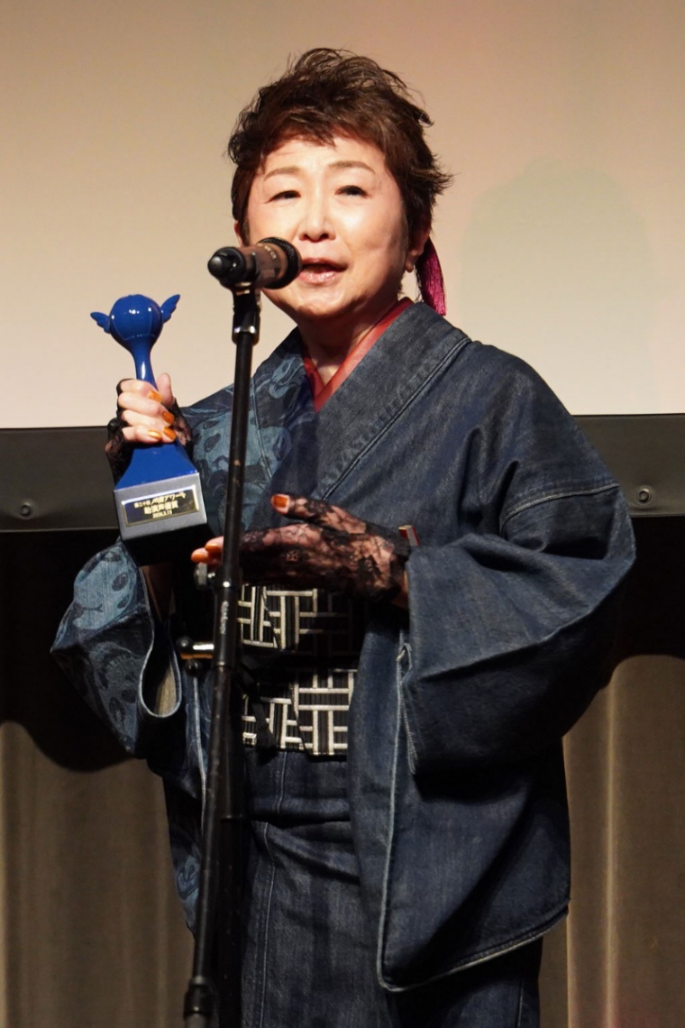 「第20回声優アワード」で助演声優賞を受賞した田中真弓さん