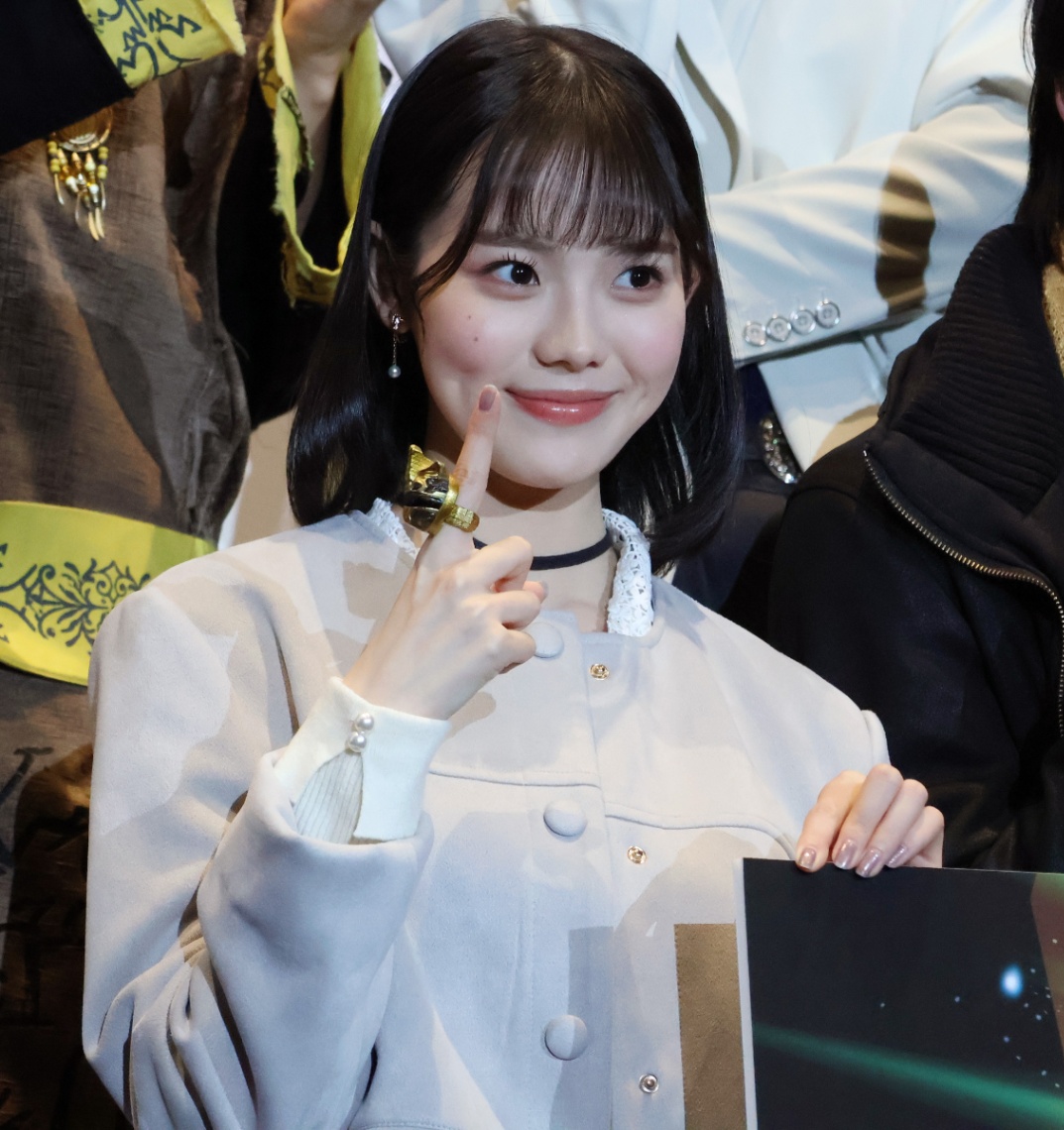 「ナンバーワン戦隊ゴジュウジャー VSブンブンジャー」舞台あいさつ付最速上映会に登壇した志田こはくさん