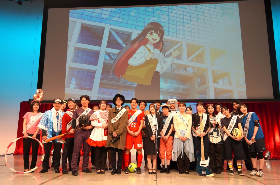 カンテレの入社式にアニメ「真夜中ハートチューン」の雨月しのぶがサプライズで登場した（c）五十嵐正邦・講談社／「真夜中ハートチューン」製作委員会