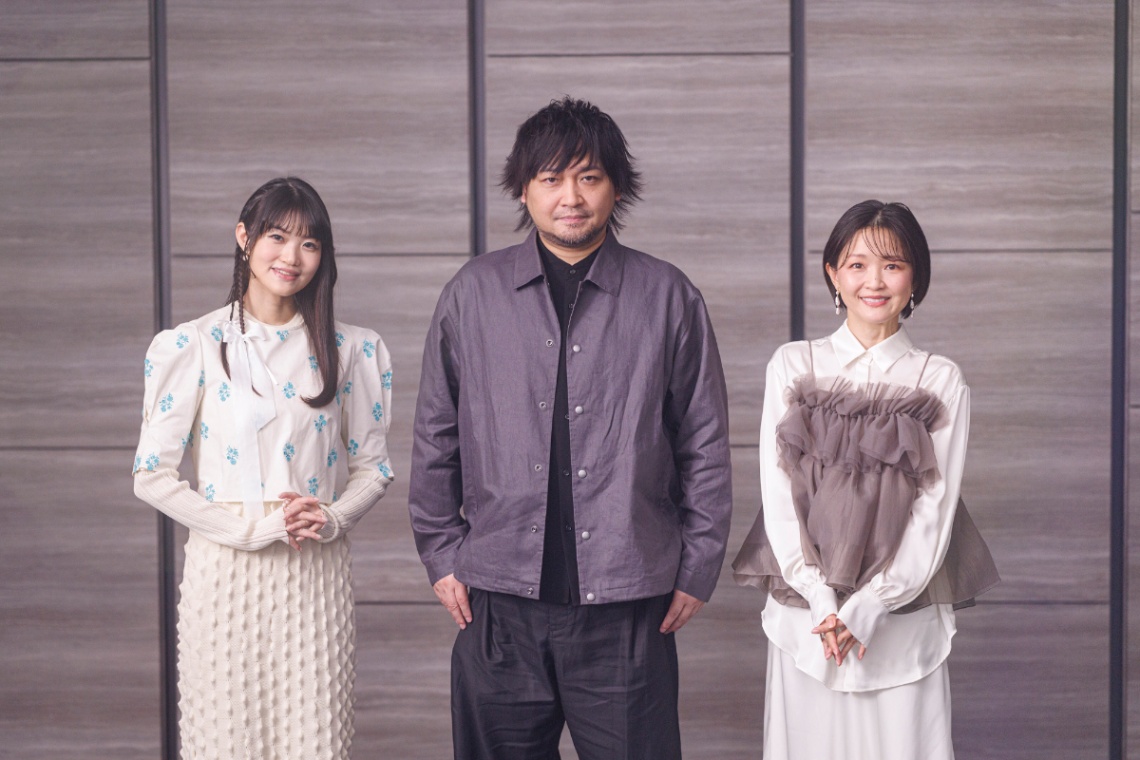 アニメ「魔法科高校の劣等生 四葉継承編」に出演する（左から）早見沙織さん、中村悠一さん、斎藤千和さん