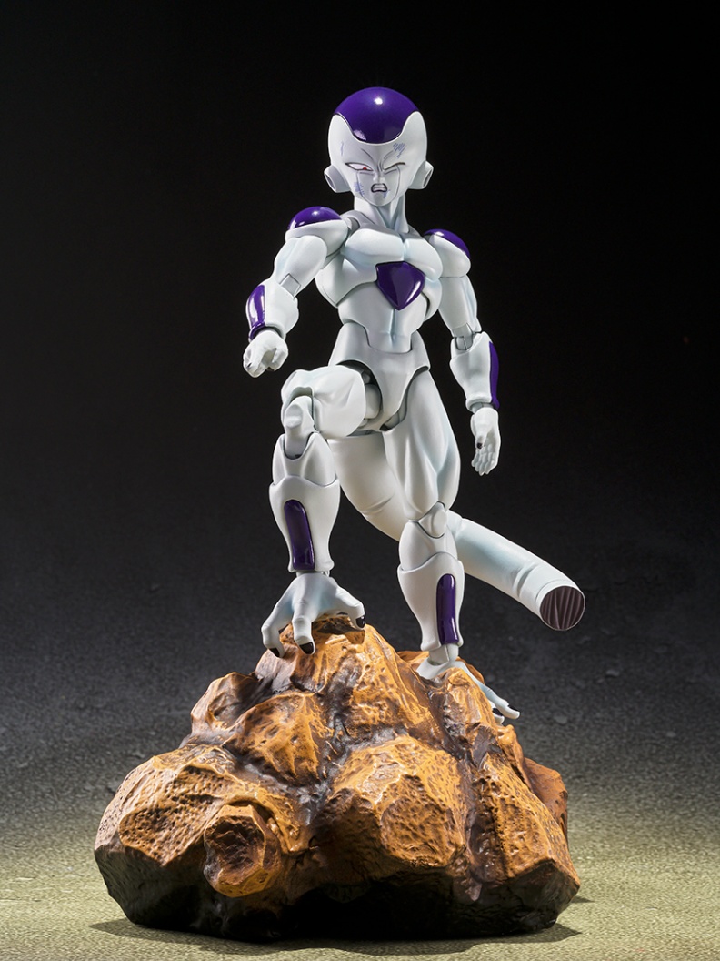 「ドラゴンボール」シリーズのフリーザ 第四形態のフィギュア「S.H.Figuarts フリーザ 第四形態＜底知れぬ宇宙一の力＞」（C）バード・スタジオ／集英社・東映アニメーション