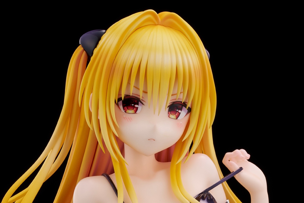 「To LOVEる-とらぶる-ダークネス」の金色の闇のフィギュア「ToLOVEる－とらぶる－ダークネス 水着シリーズ 『金色の闇』 1／4サイズ」（C）矢吹健太朗・長谷見沙貴／集英社