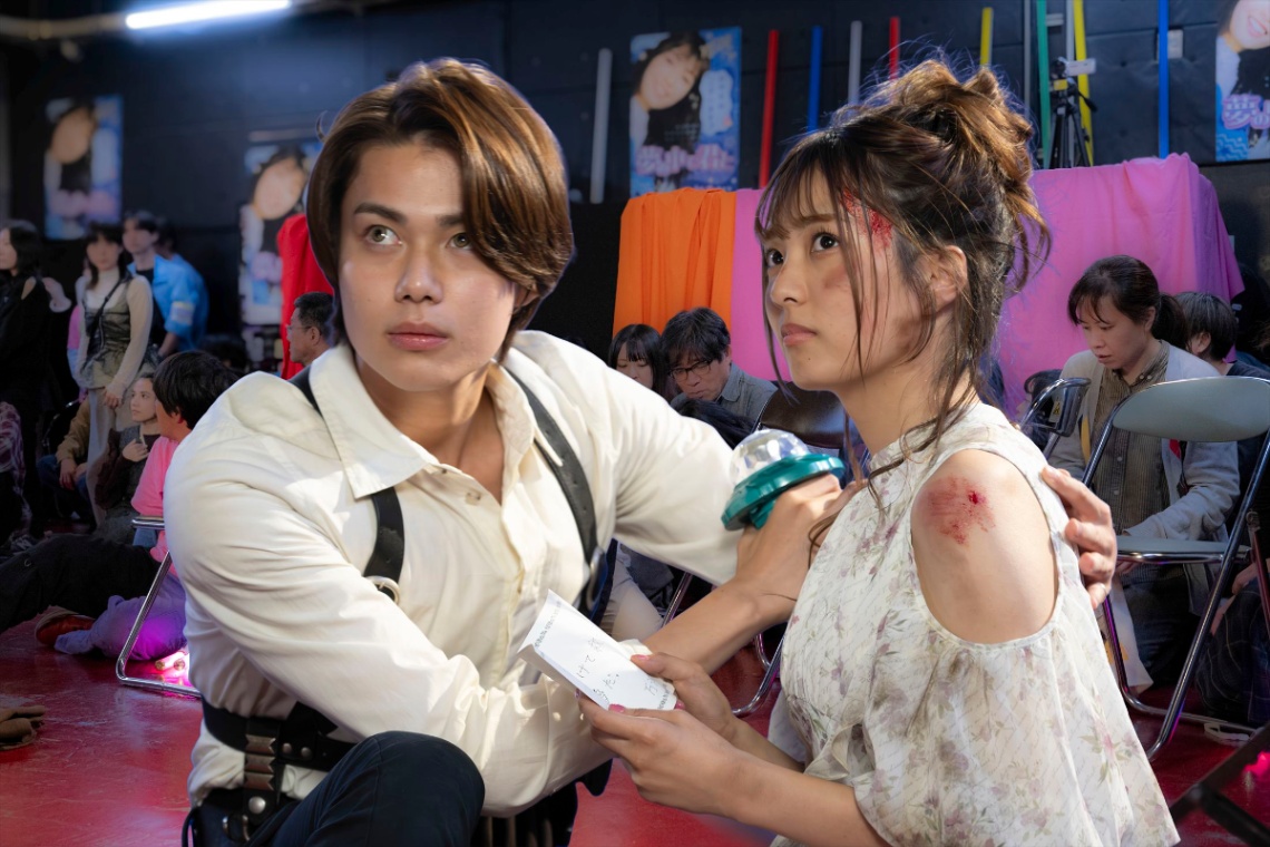 「仮面ライダーゼッツ」Case34「潜る」の一場面（C）2025 石森プロ・テレビ朝日・ADK EM・東映