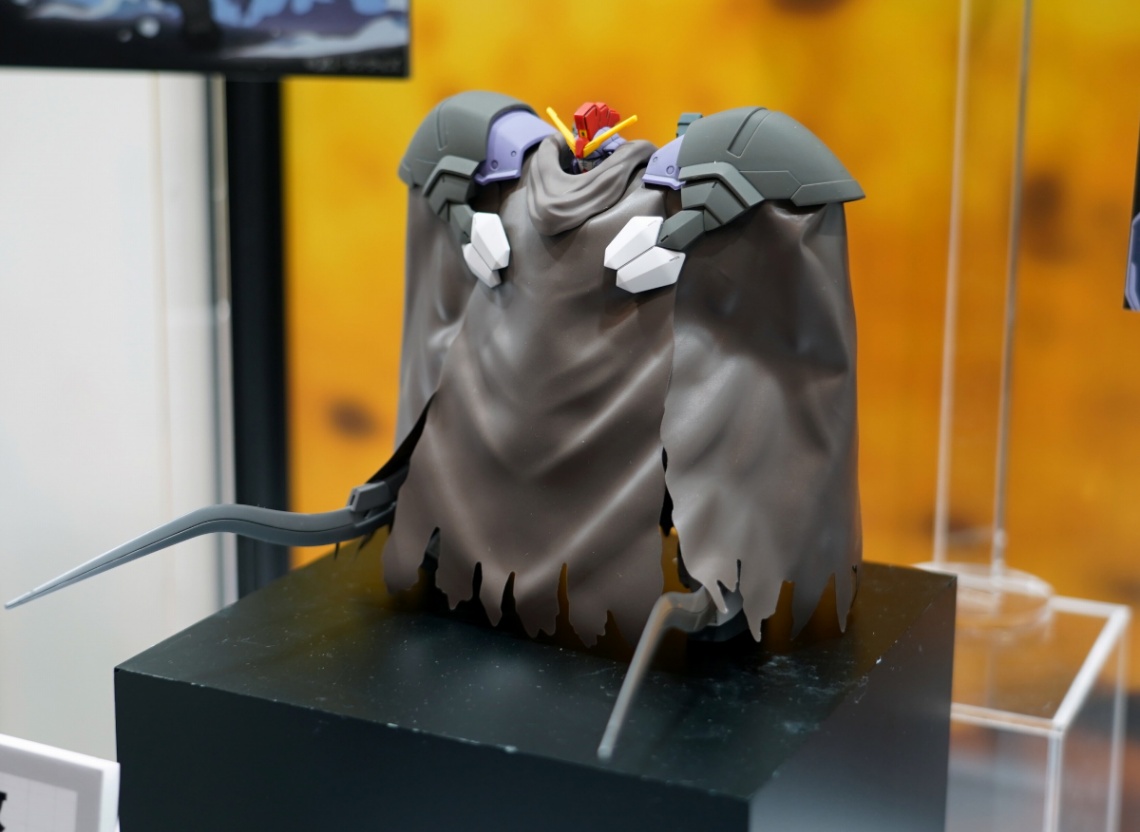 「新機動戦記ガンダムW Endless Waltz」のガンダムサンドロック改 EWのガンプラ「HG 1／144 ガンダムサンドロック改 EW」（c）創通・サンライズ