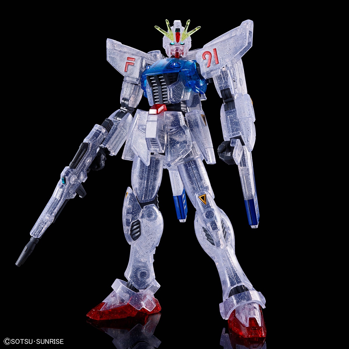 「機動戦士ガンダムF91」のガンプラ「HG 1／144 ガンダムF91 ［残像イメージクリアーVer.］」（C）創通・サンライズ