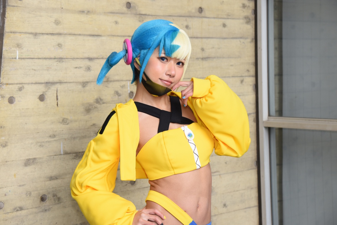 「Pokemon LEGENDS Z-A」のカナリィのコスプレを披露したねごとひつじさん