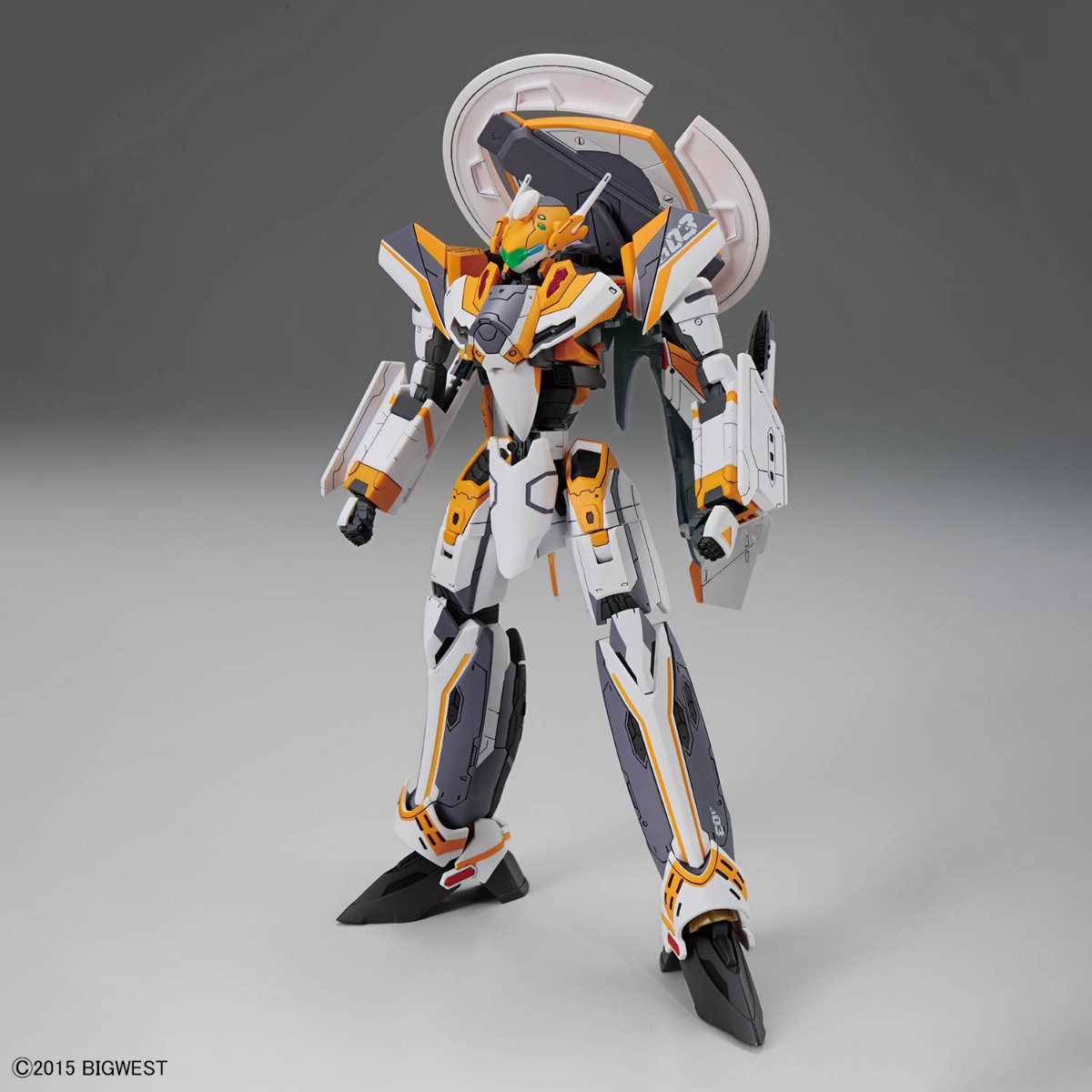 「マクロスΔ」のプラモデル「HG 1／100 VF-31E ジークフリード（チャック・マスタング機）」（C）2015 BIGWEST