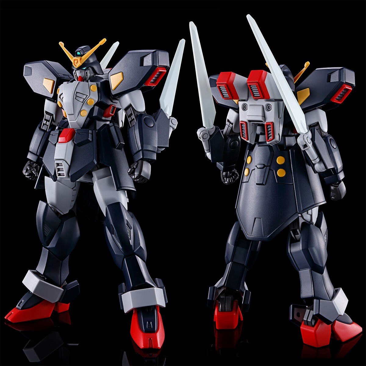 「機動武闘伝Gガンダム」のガンダムシュピーゲルのガンプラ「HG 1／144 ガンダムシュピーゲル」（C）創通・サンライズ