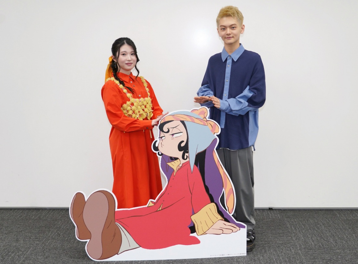 アニメ「天幕のジャードゥーガル」に出演する関根明良さん（左）と齋藤潤さん